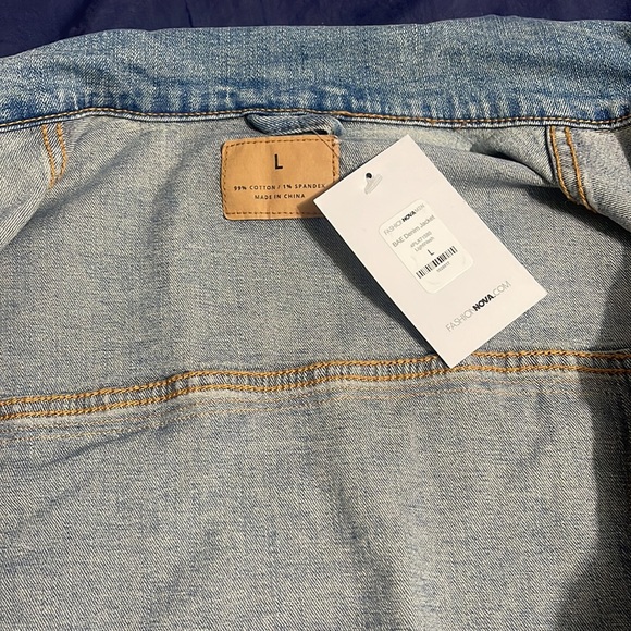 Denim jacket - Picture 3 of 4